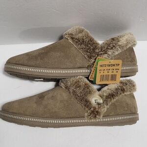 Skechers Cozy Tan Faux Fur Slippers